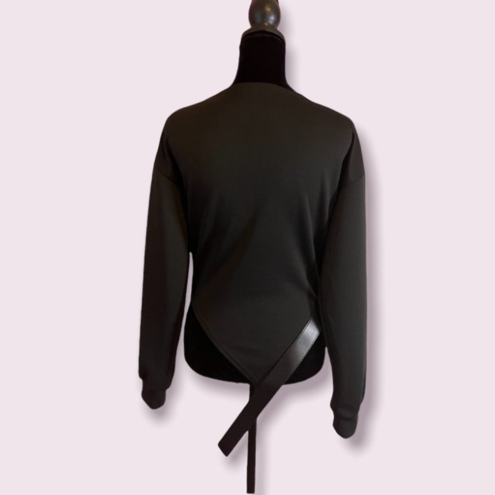 Long sleeve top - Picture 3 of 5